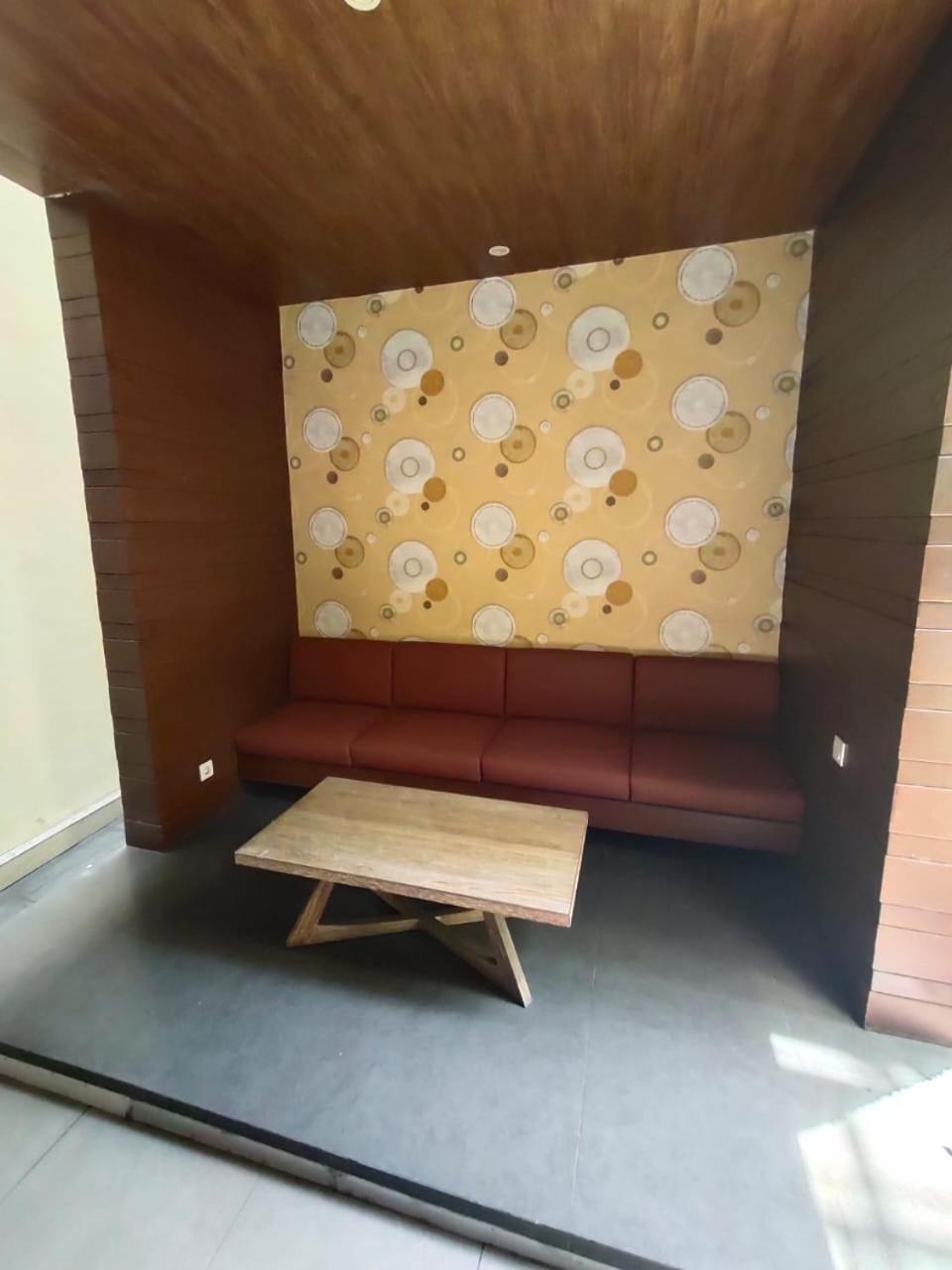 Sweet Garden Guest House Malang Exterior foto