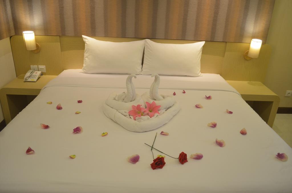 Sweet Garden Guest House Malang Exterior foto